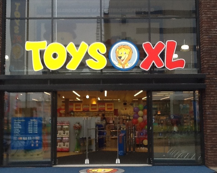 Toys XL -